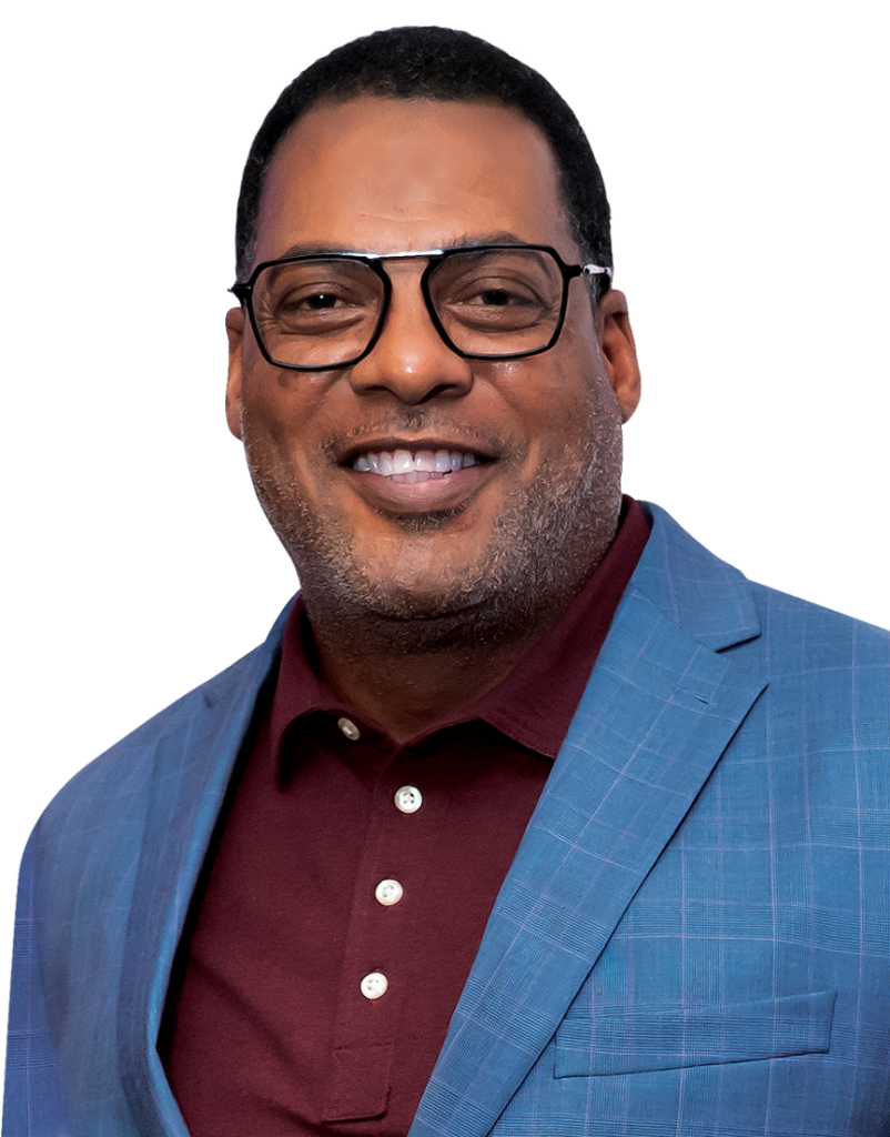 Nathaniel_Curvy_Headshot